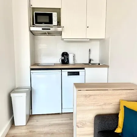 Grande Terrasse Coeur Port 5 Pers Apartment Frejus