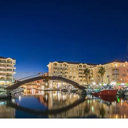 Grande Terrasse Coeur Port 5 Pers Lejlighed Fréjus